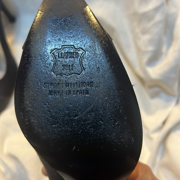 Stuart Weitzman black satin with glitter on toe and  3.75” heel. Size 7. - Picture 5 of 7